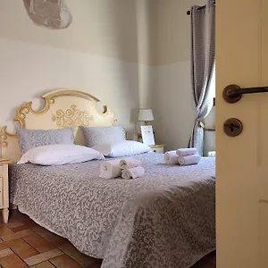 Casa Aurora Pensión